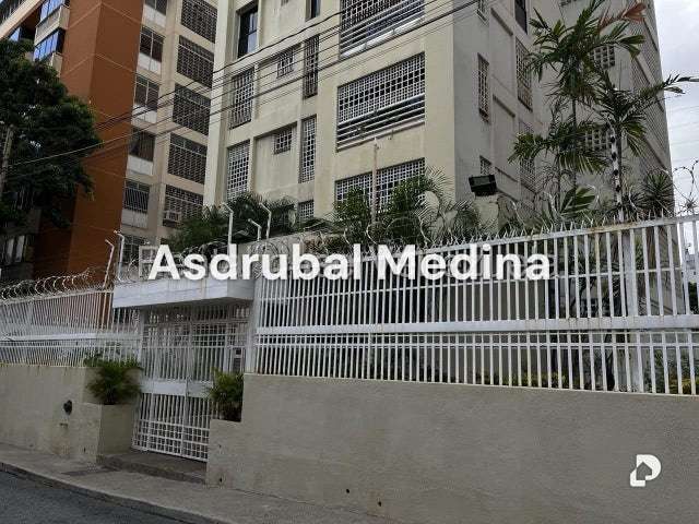 Apartamento en La Campiña, Caracas – 1