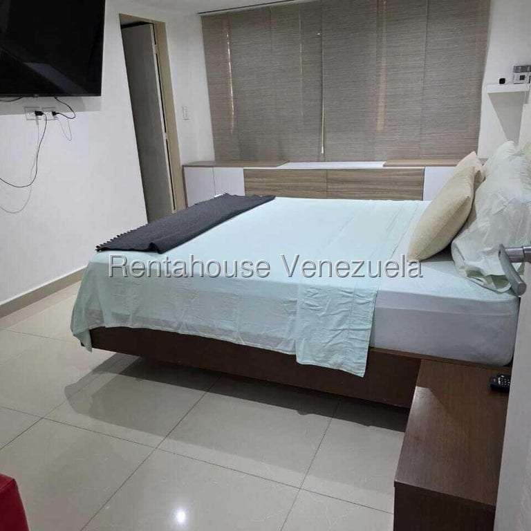 Apartamento en Lomas del Sol, Caracas