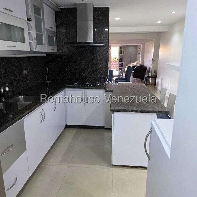 Apartamento en Lomas del Sol, Caracas
