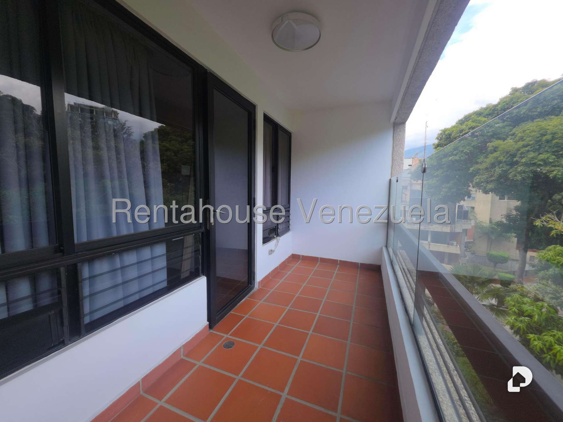 Apartamento en Las Mercedes, Caracas – 29