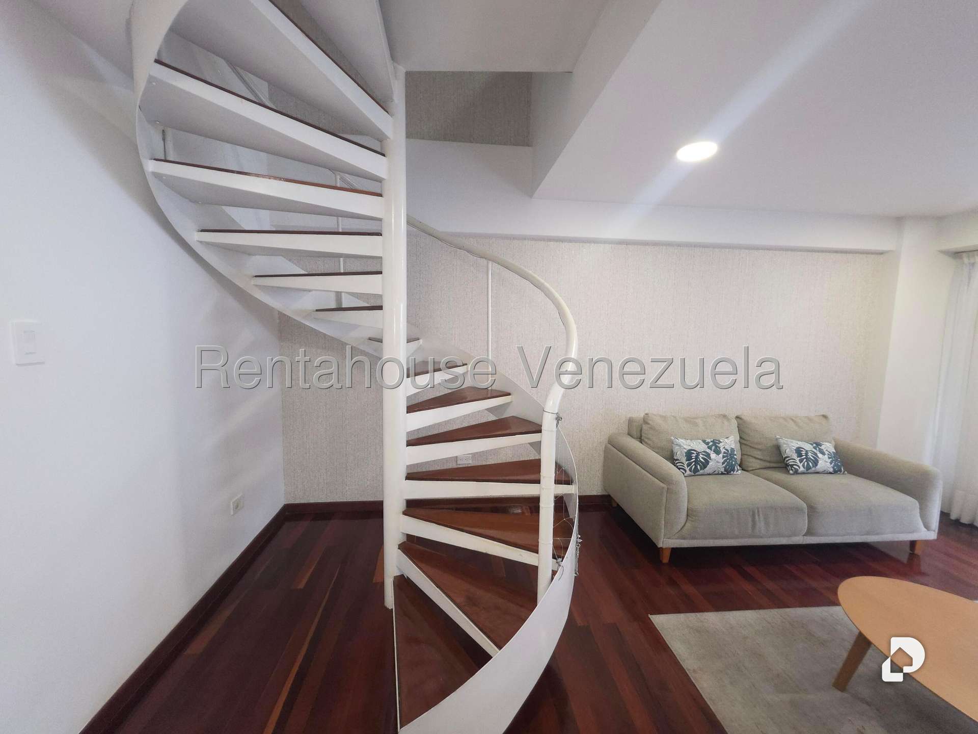 Apartamento en Las Mercedes, Caracas – 12