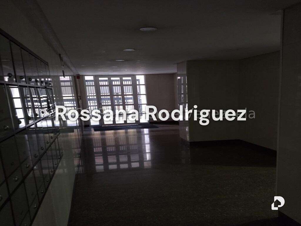 Apartamento en Los Rosales, Caracas – 4