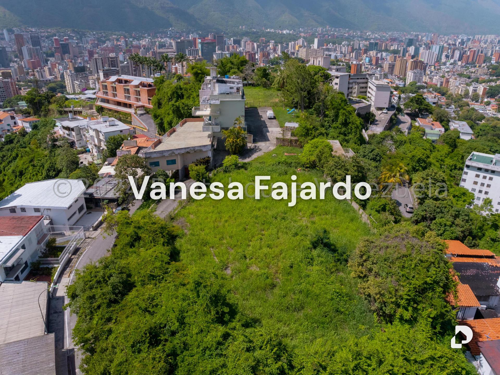 Land in Colinas de Los Chaguaramos, Caracas – 5