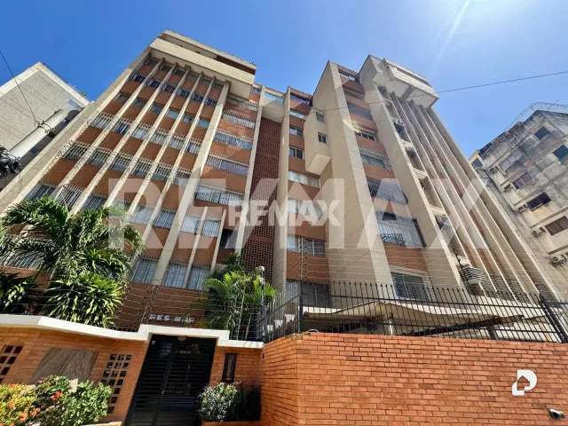 Apartamento en Santa María, Maracaibo – 12