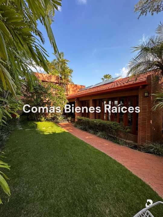 Casa en Altamira, Caracas – 1