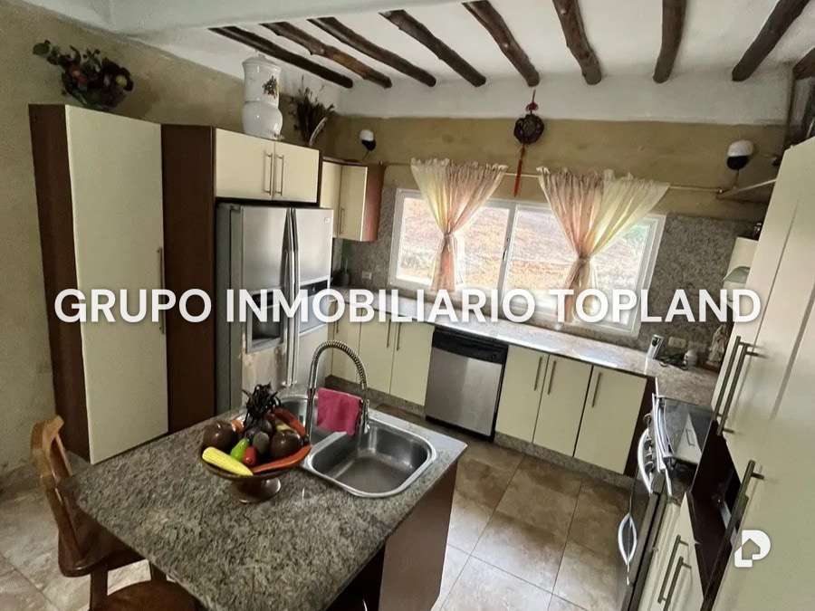 Casa en Cerro Guayamurí, Antolín del Campo – 3