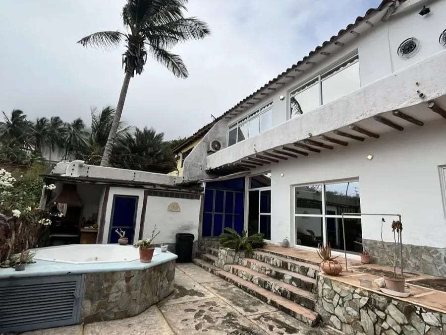 House in Antolín del Campo - 1
