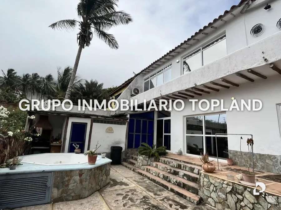 Casa en Cerro Guayamurí, Antolín del Campo – 1