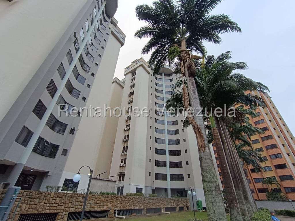Apartamento en La Granja, Naguanagua - 1