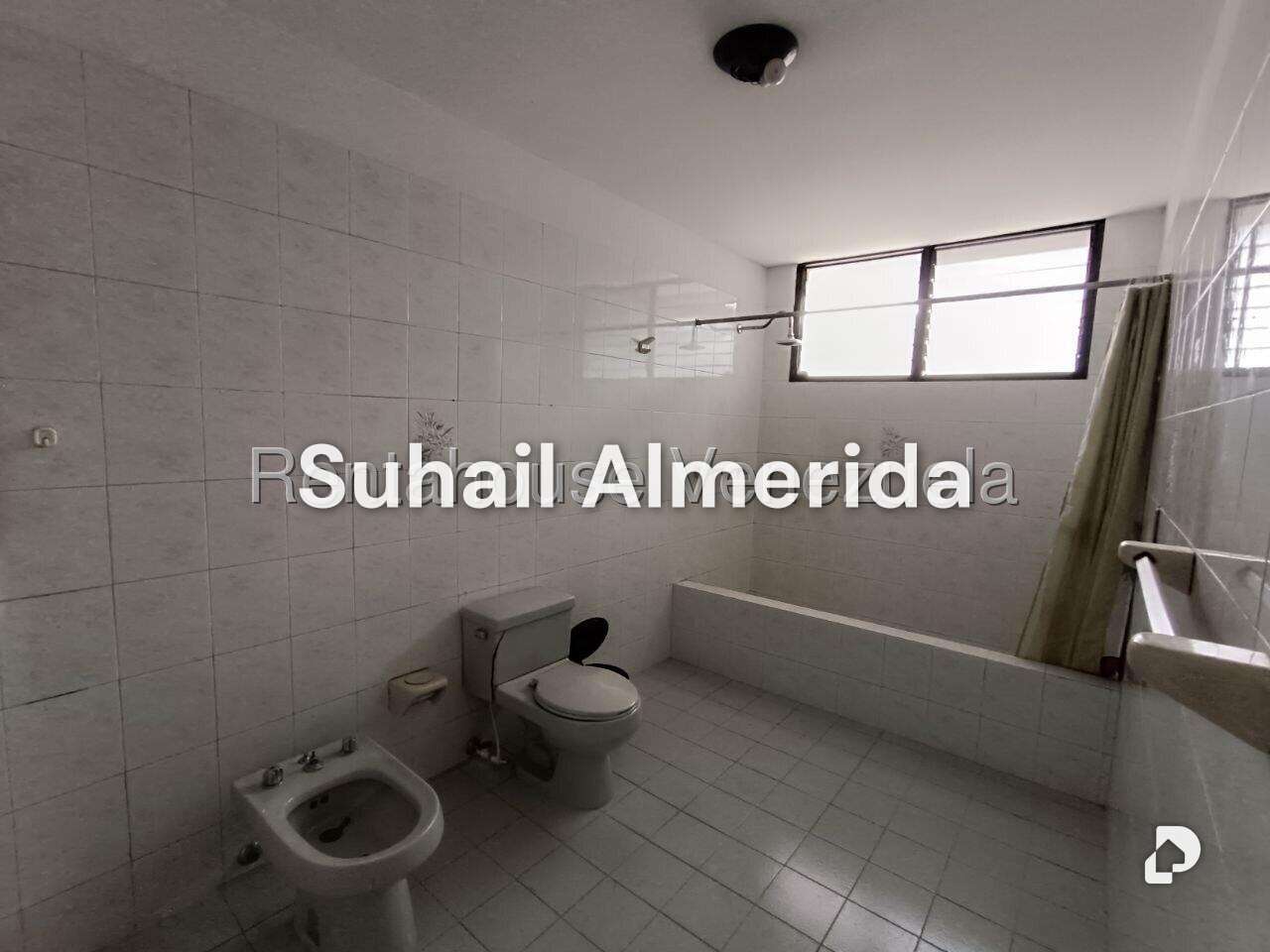 Apartamento en La Granja, Naguanagua – 18