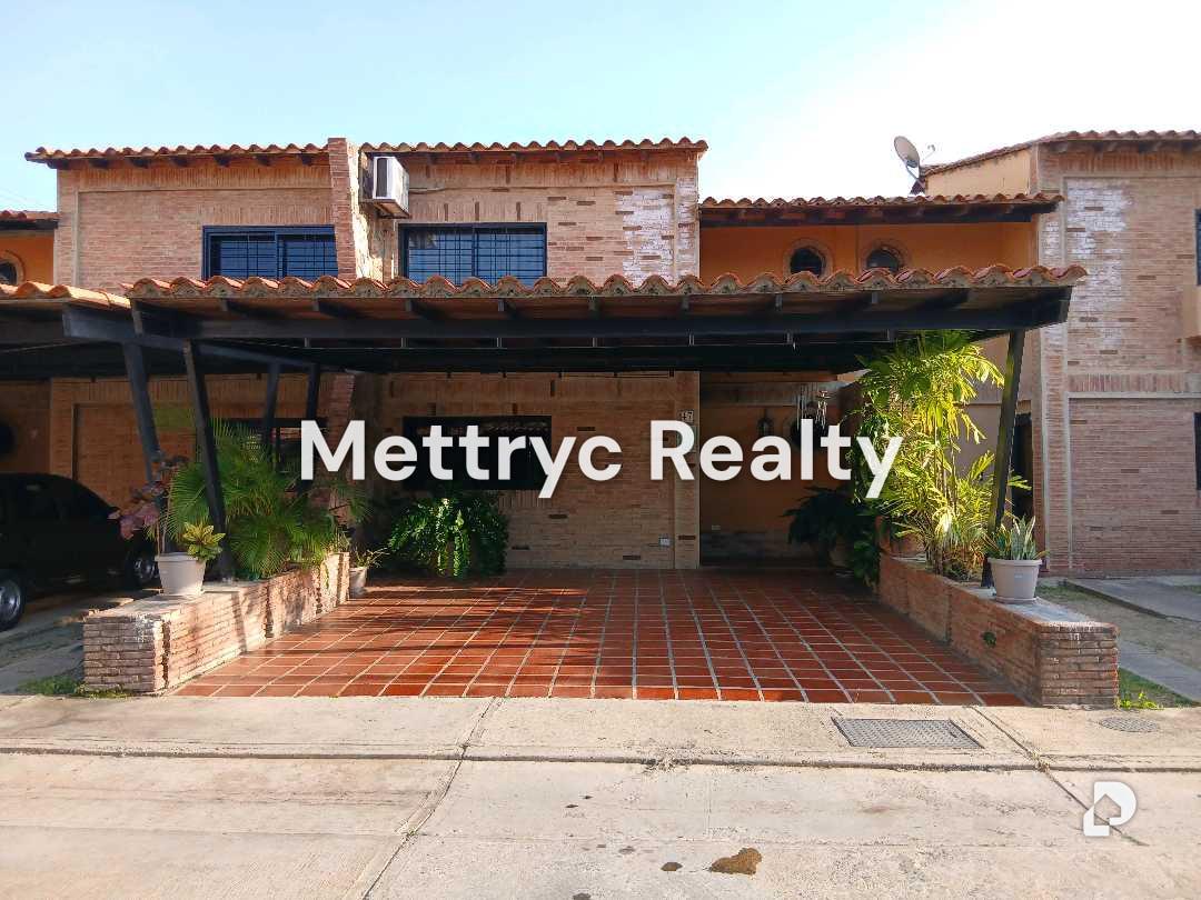 Casa en San Diego, Valencia – 1