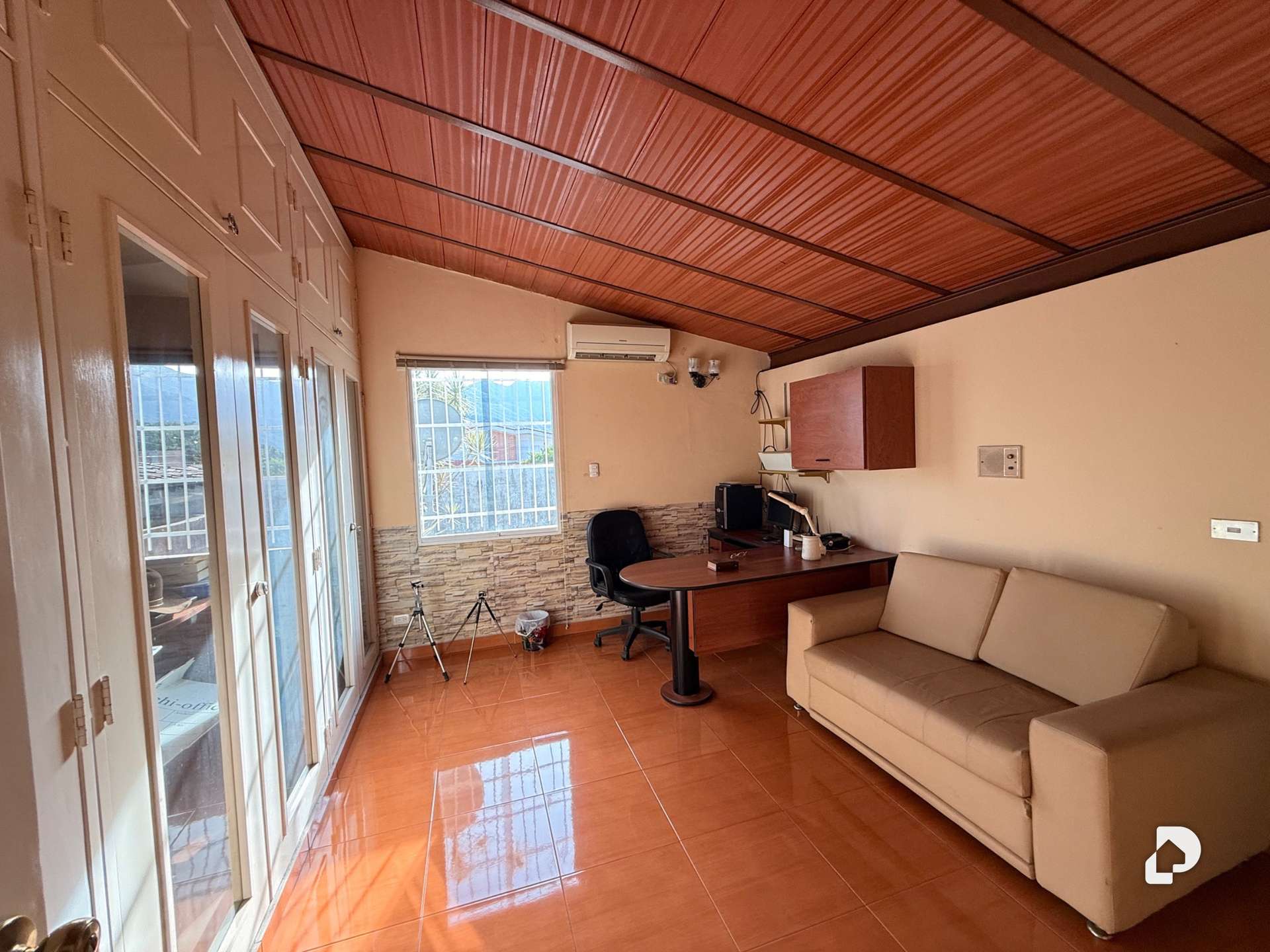 Casa en Urbanización El Castaño, Maracay – 17
