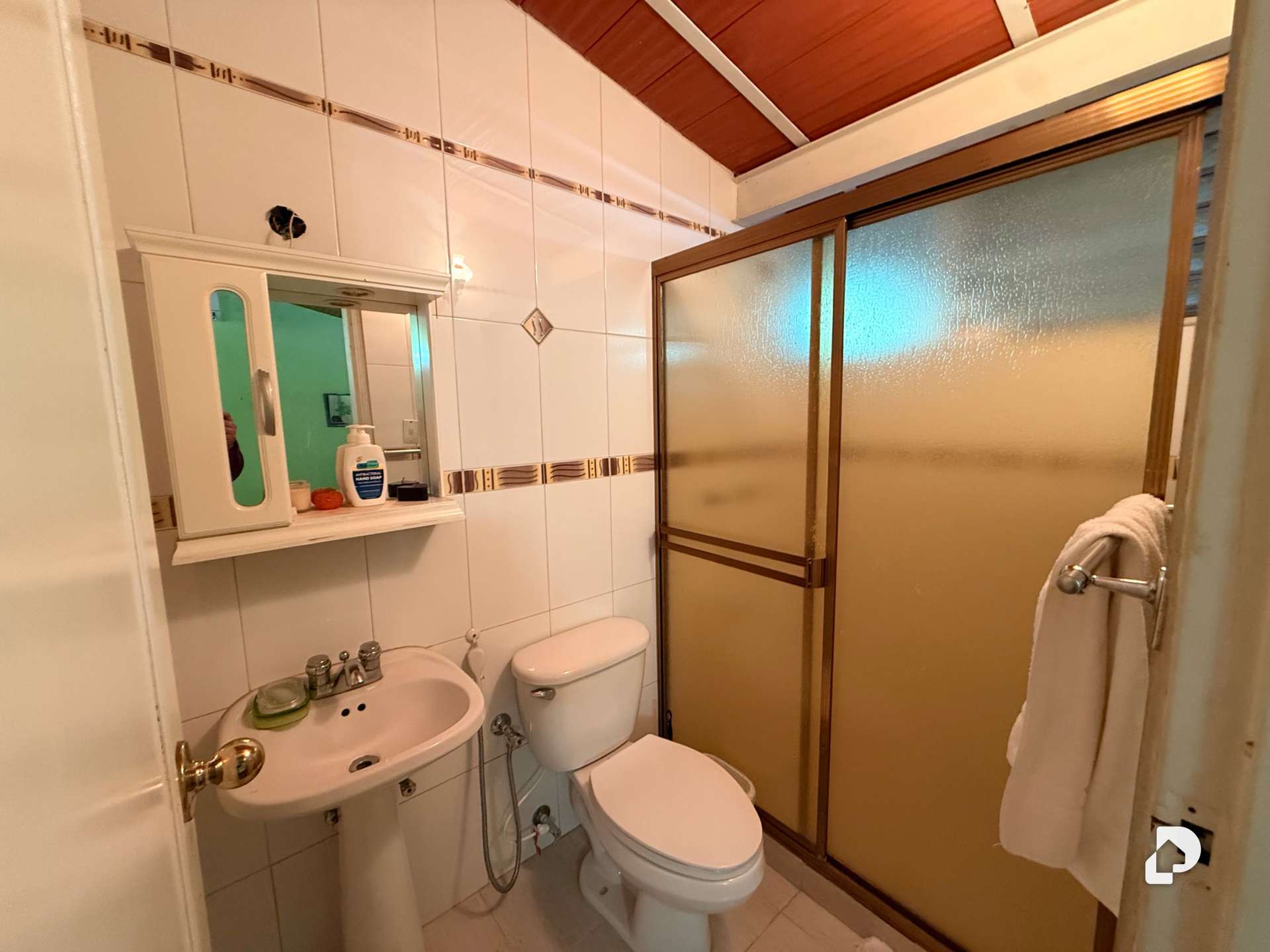 Casa en Urbanización El Castaño, Maracay – 11