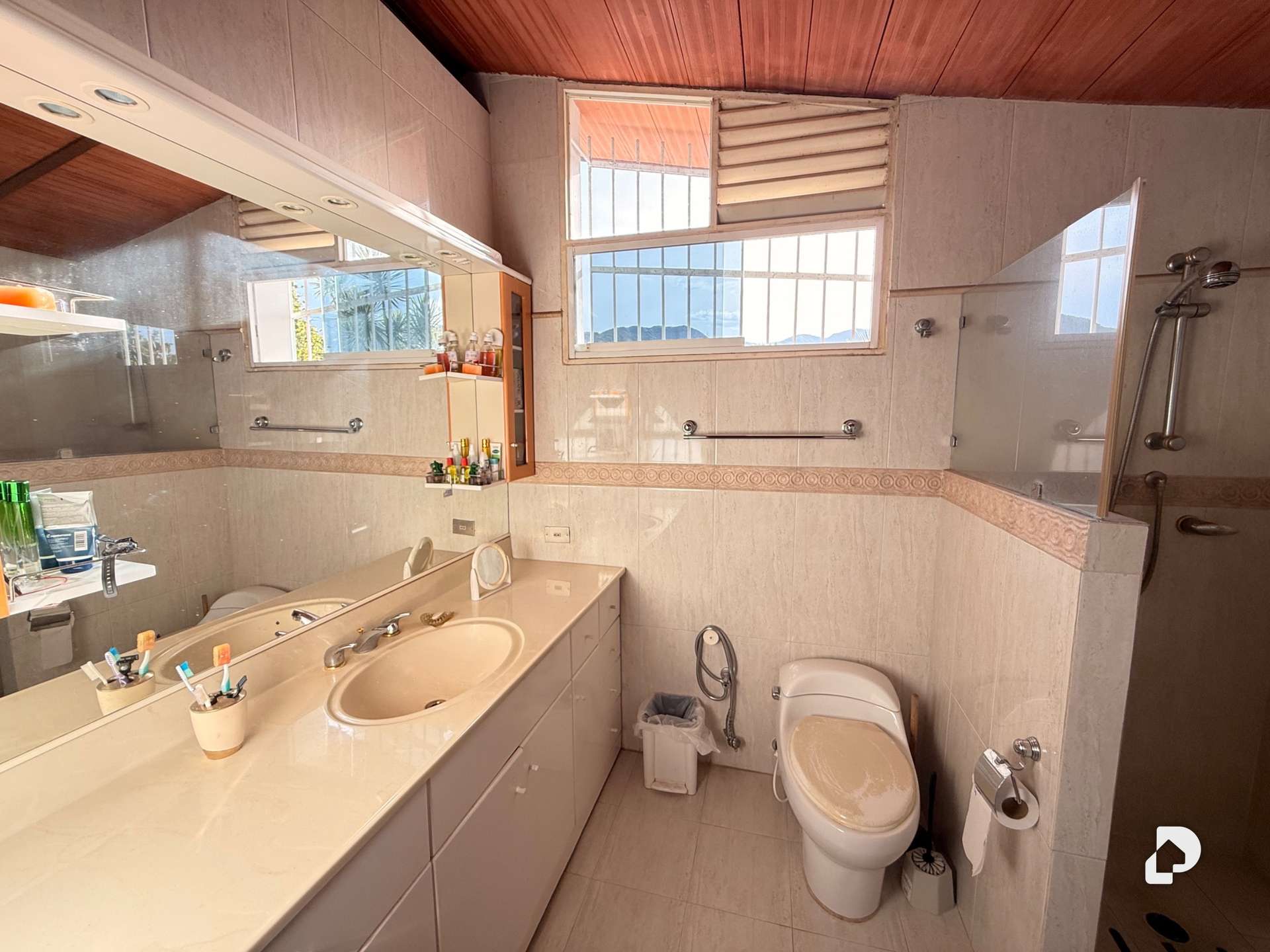 Casa en Urbanización El Castaño, Maracay – 8