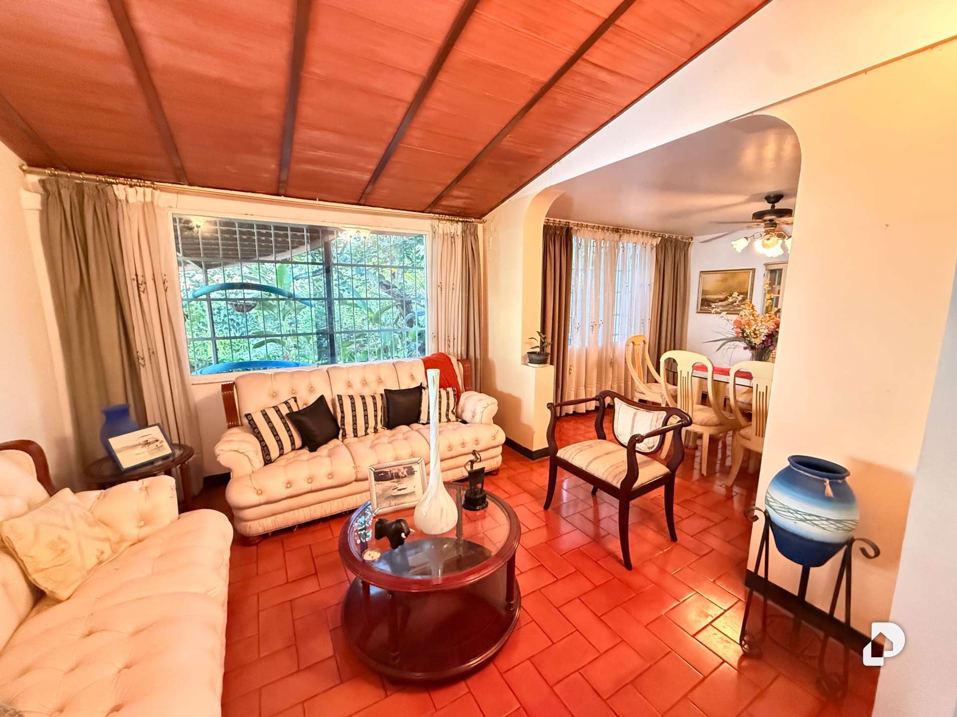 Casa en Urbanización El Castaño, Maracay – 13