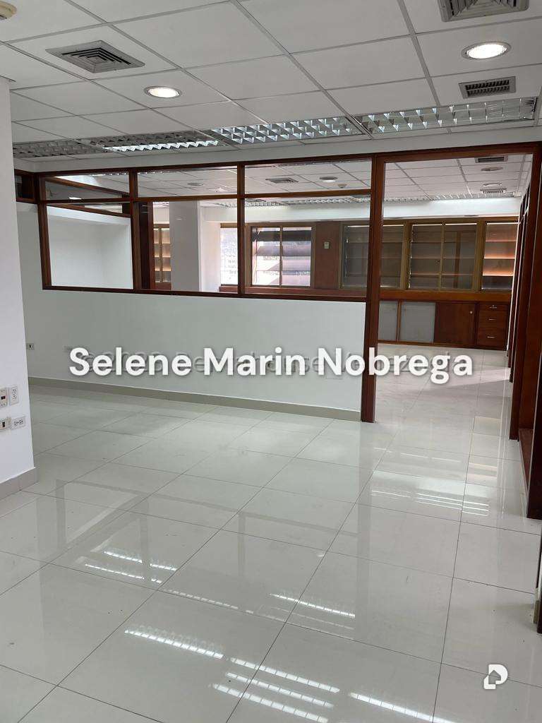 Office in Los Palos Grandes, Caracas – 11