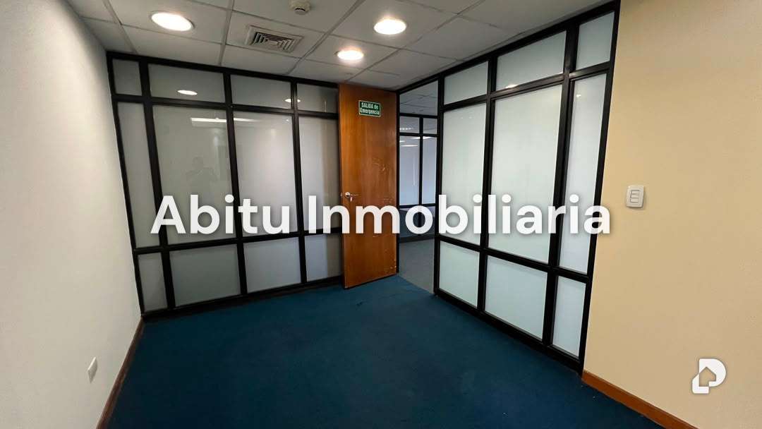 Oficina en Prados del Este, Caracas – 17
