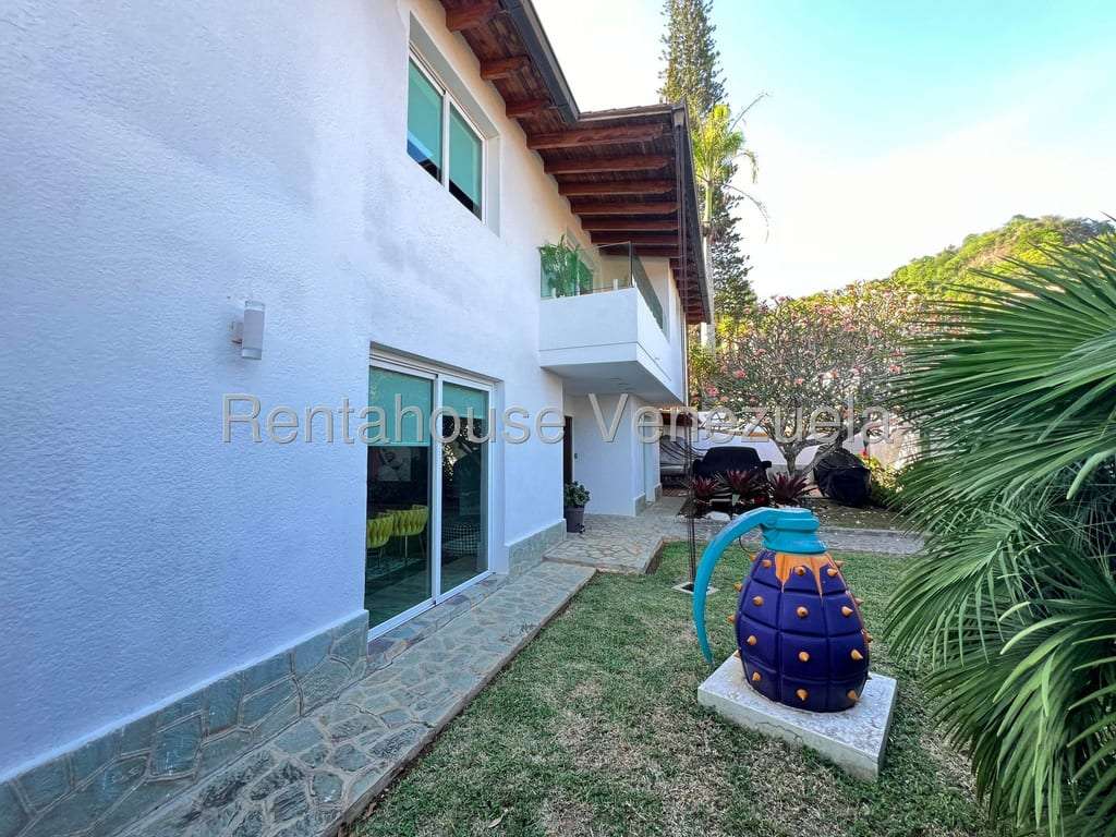 House in Colinas del Tamanaco, Caracas - 1