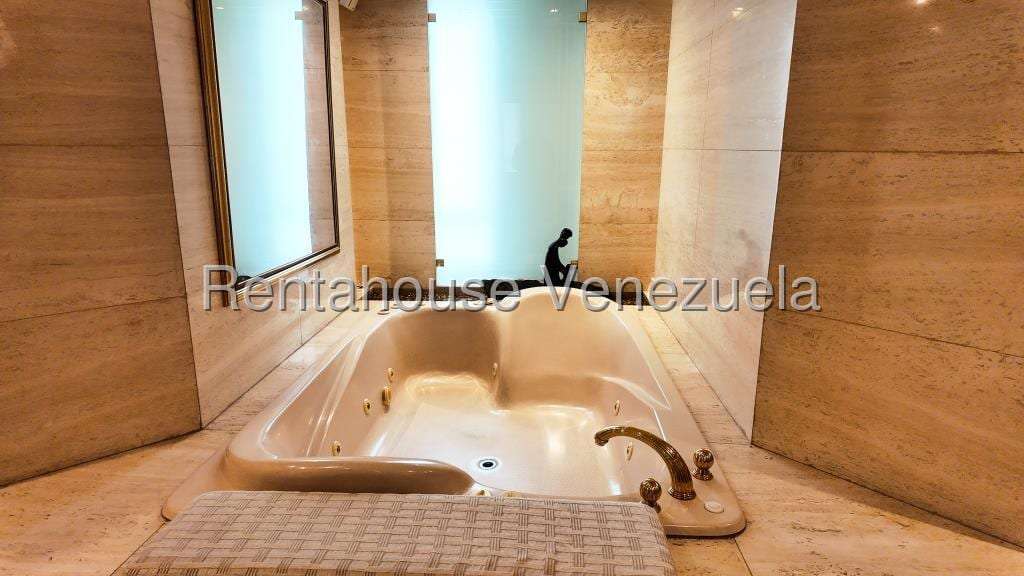 Penthouse en Sebucan, Caracas
