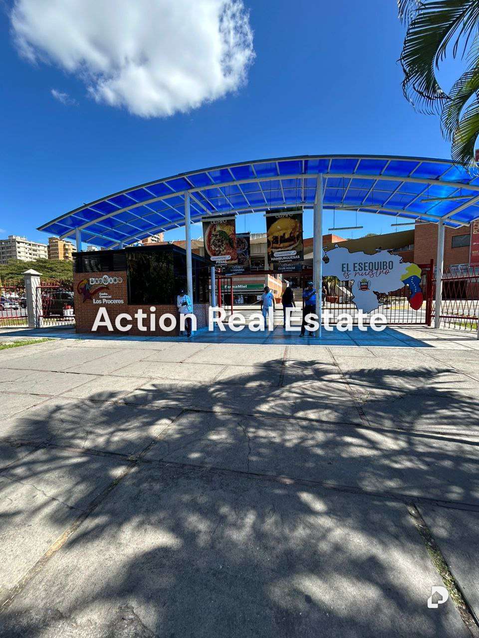 Local comercial en Santa Mónica, Caracas – 26