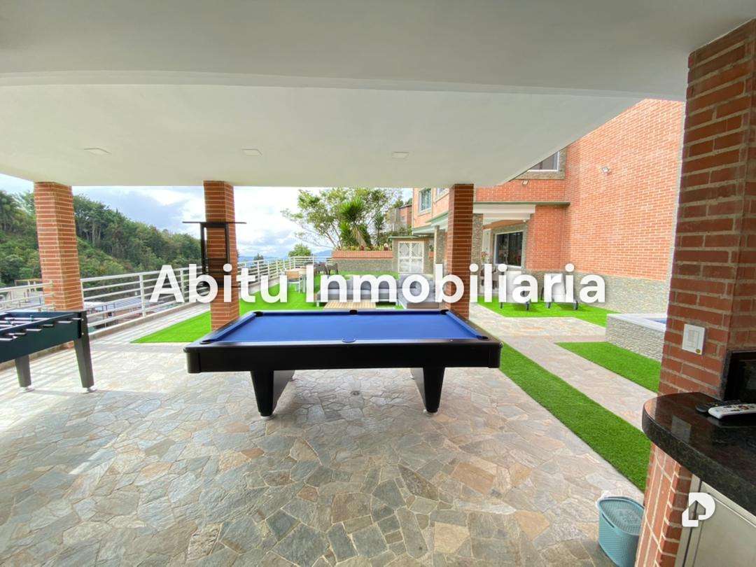 Casa en Los Guayabitos, Caracas – 7