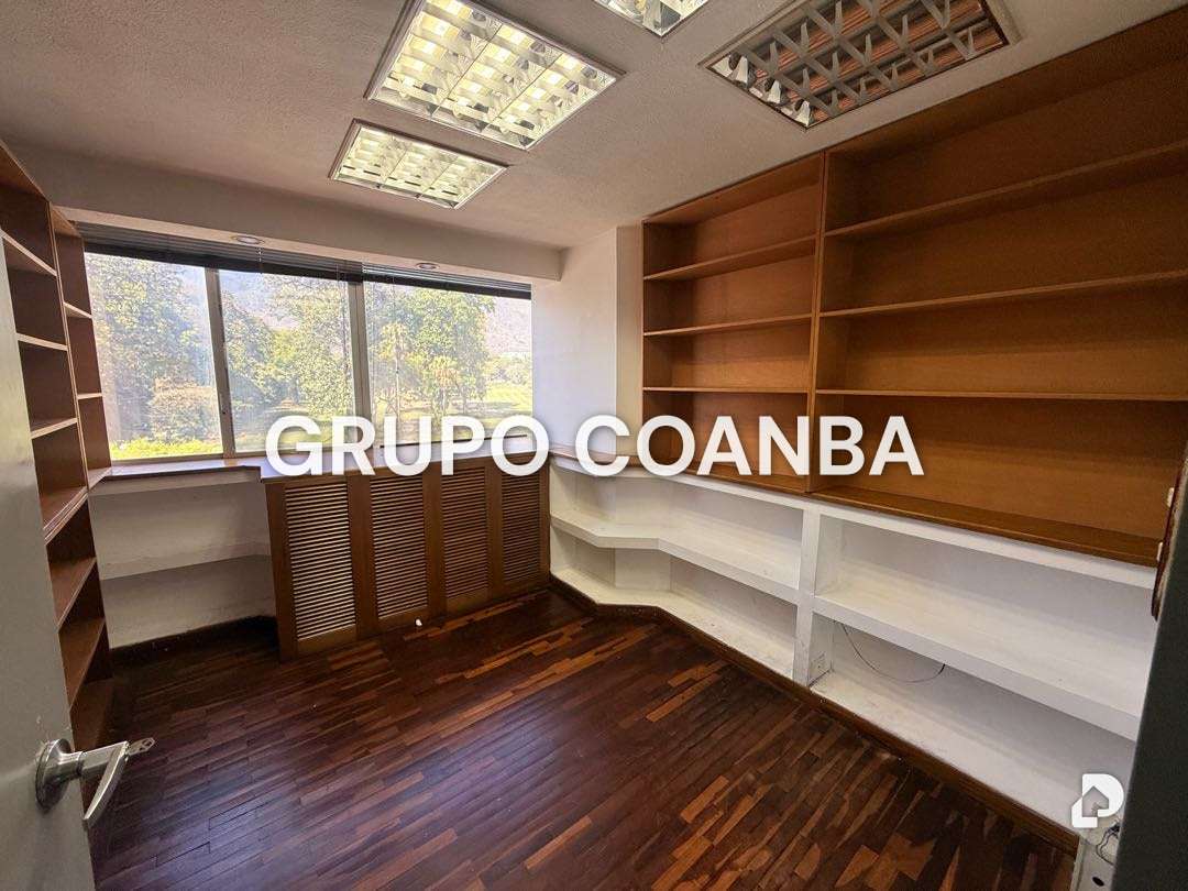 Oficina en El Rosal, Caracas – 6