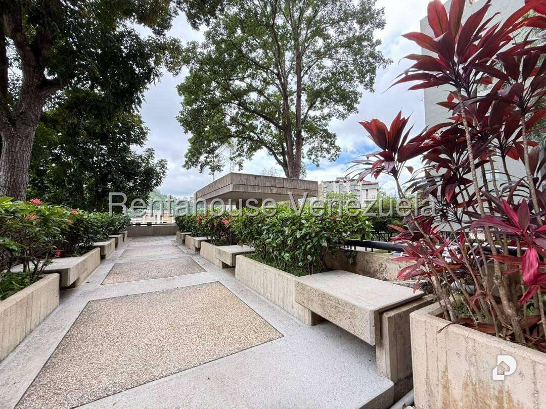 Apartamento en Los Naranjos (del Cafetal), Caracas – 15