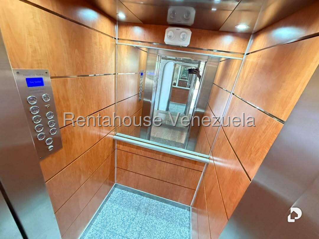 Apartamento en Los Naranjos (del Cafetal), Caracas – 16