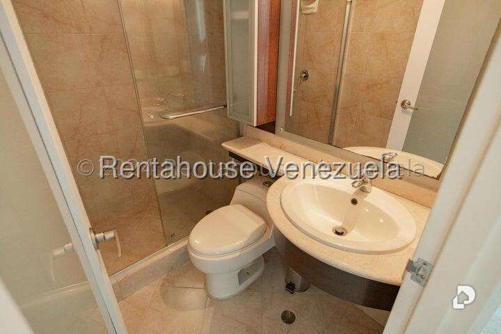 Apartamento en Lomas de Las Mercedes, Caracas – 29