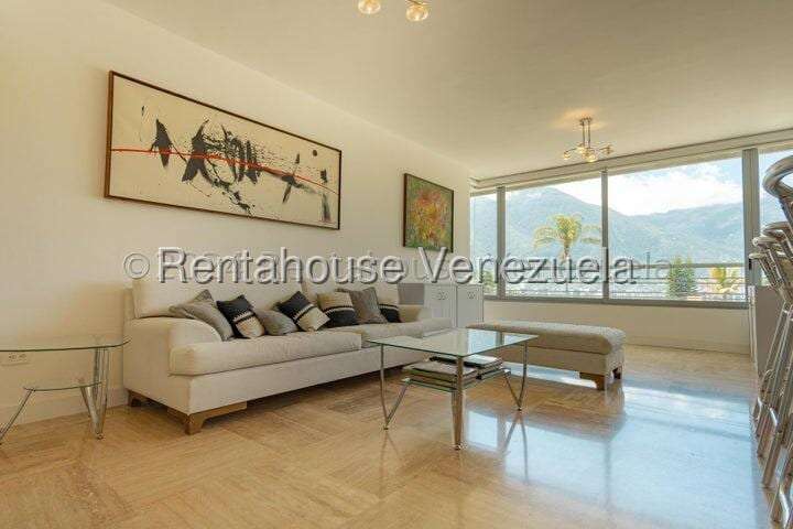 Apartamento en Lomas de Las Mercedes, Caracas