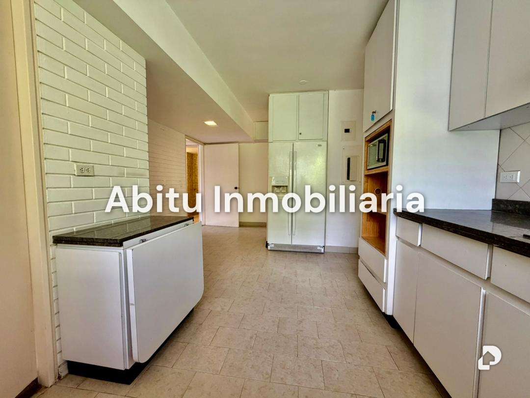 Apartamento en La Castellana, Caracas – 13