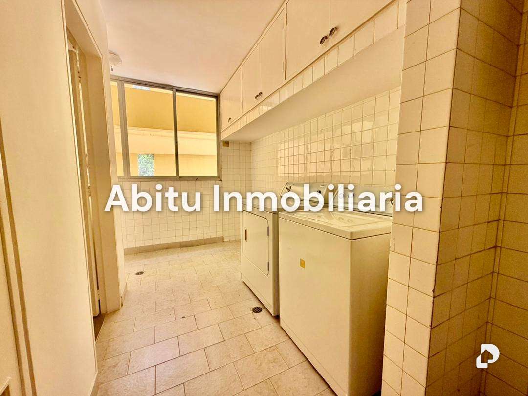 Apartamento en La Castellana, Caracas – 14