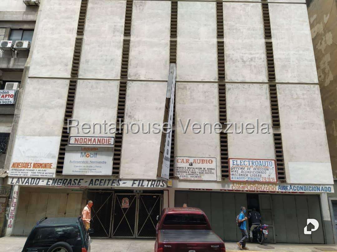 Edificio en San Bernardino, Caracas – 1