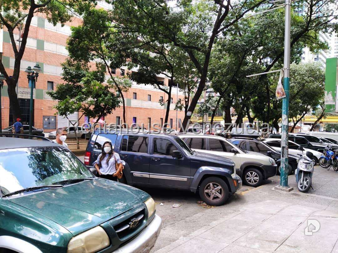 Edificio en San Bernardino, Caracas – 2