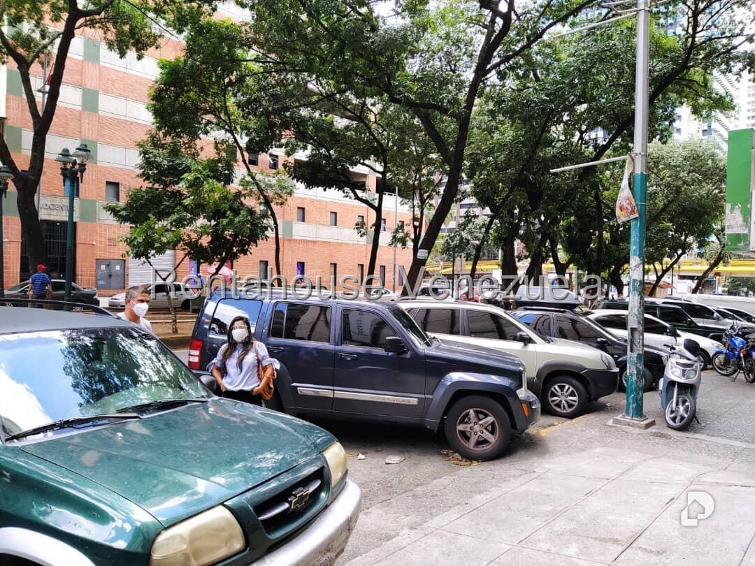 Edificio en San Bernardino, Caracas – 2