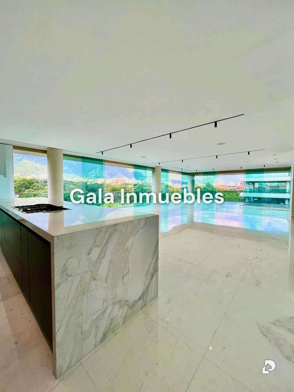 Apartment in Campo Alegre, Caracas – 8
