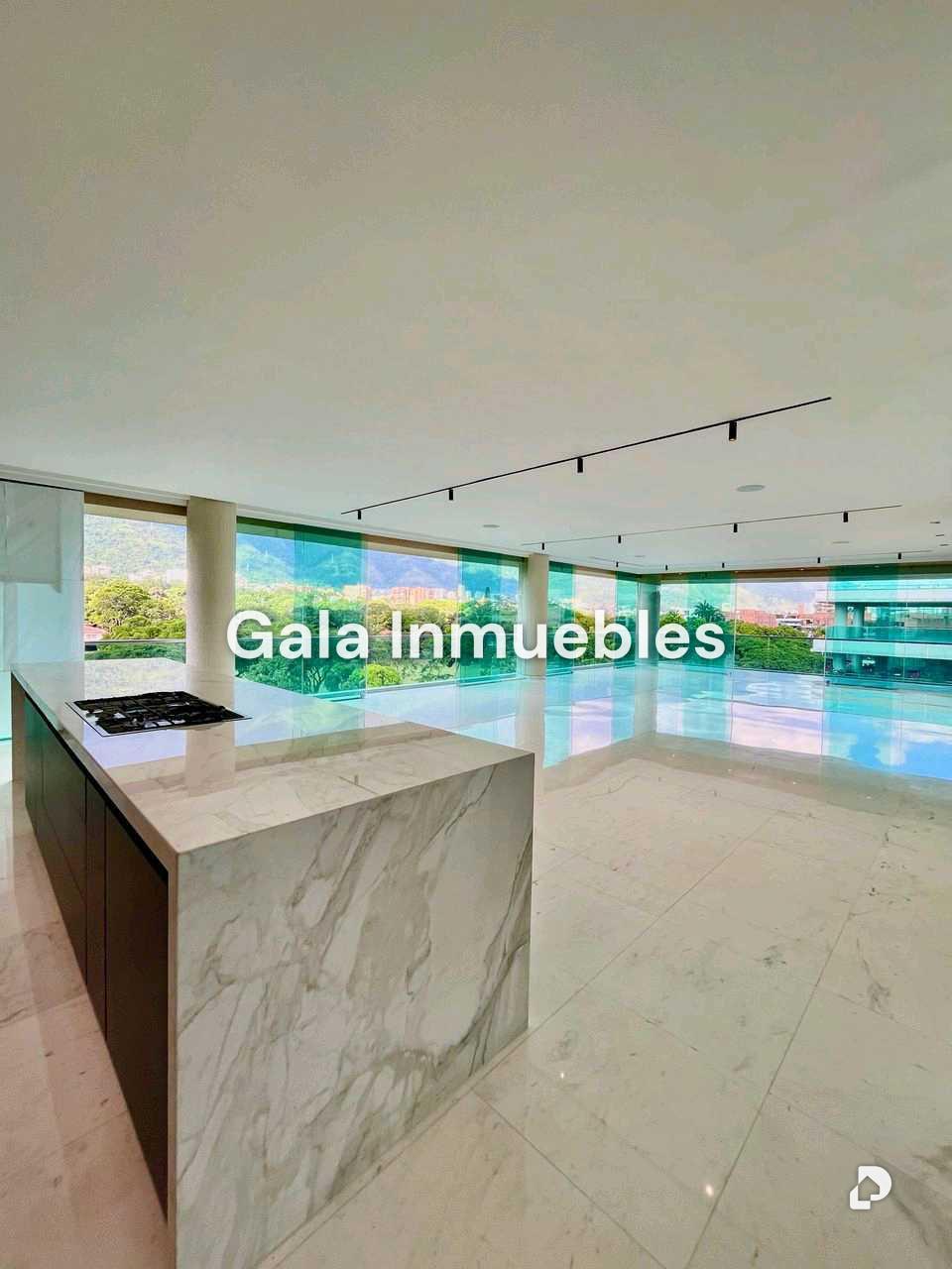 Apartment in Campo Alegre, Caracas – 2