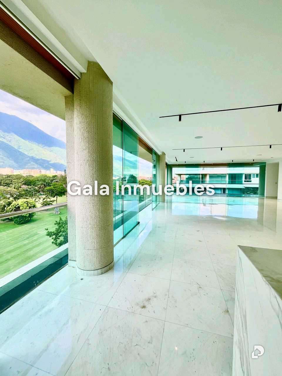 Apartment in Campo Alegre, Caracas – 4