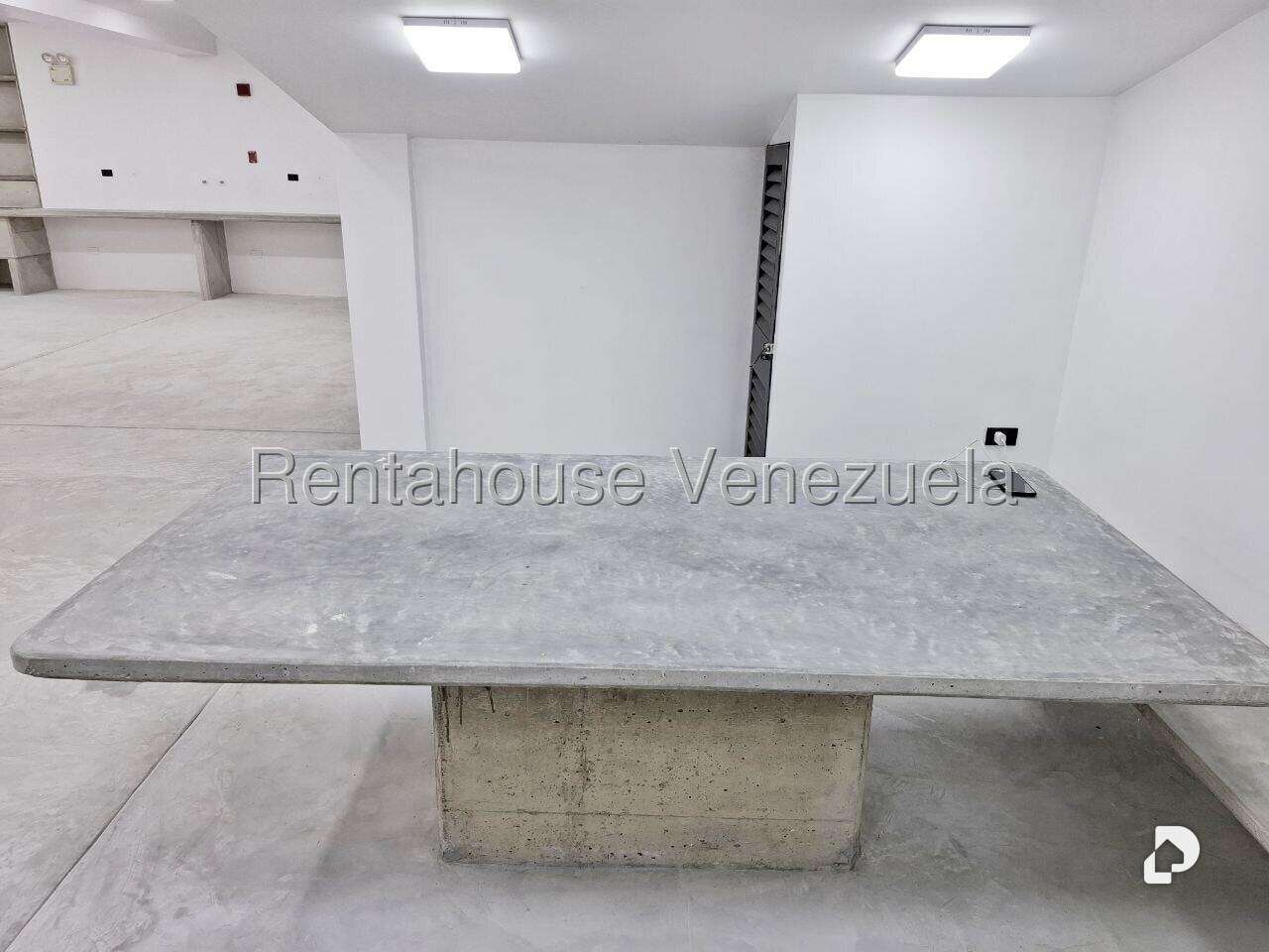 Local comercial en Los Ruices, Caracas – 13