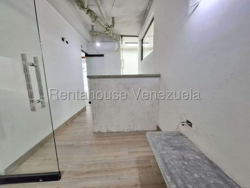 Local comercial en Los Ruices, Caracas - 1