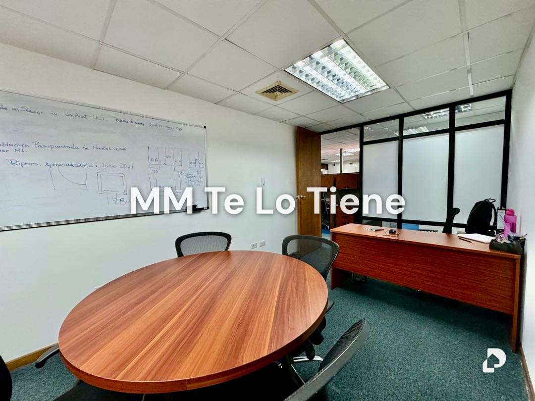 Oficina en Prados del Este, Caracas – 11