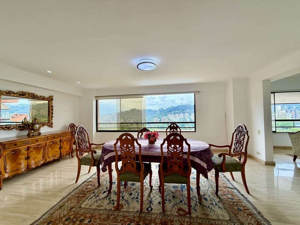 Apartamento en Colinas de Valle Arriba, Caracas - 1