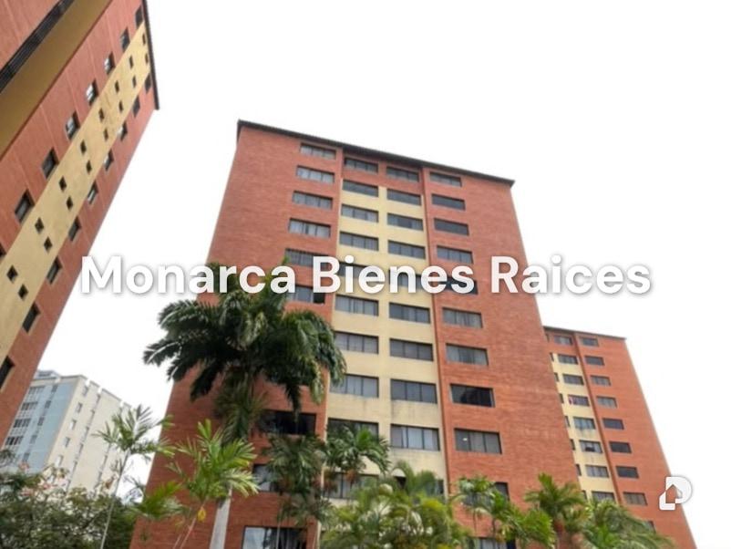 Penthouse en Urbanización Las Palmeras, Lechería – 3
