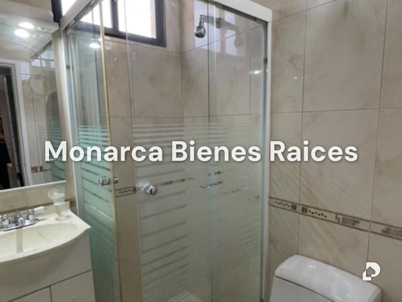 Penthouse en Urbanización Las Palmeras, Lechería – 5