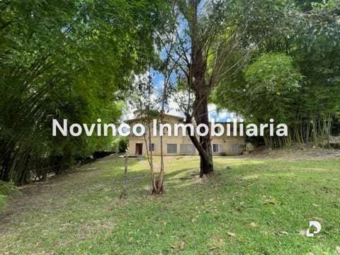 Casa en La Lagunita, Caracas – 3