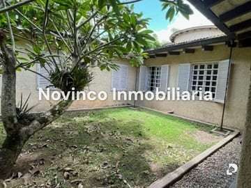 Casa en La Lagunita, Caracas – 9