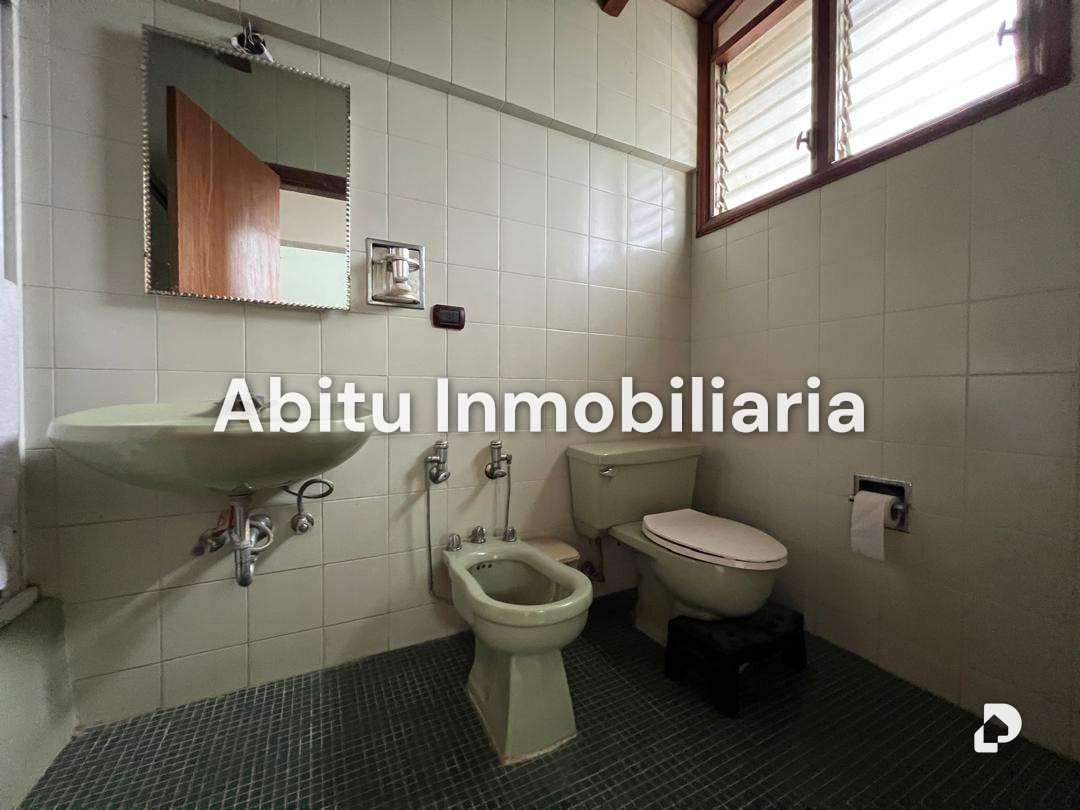 Casa en Prados del Este, Caracas – 43
