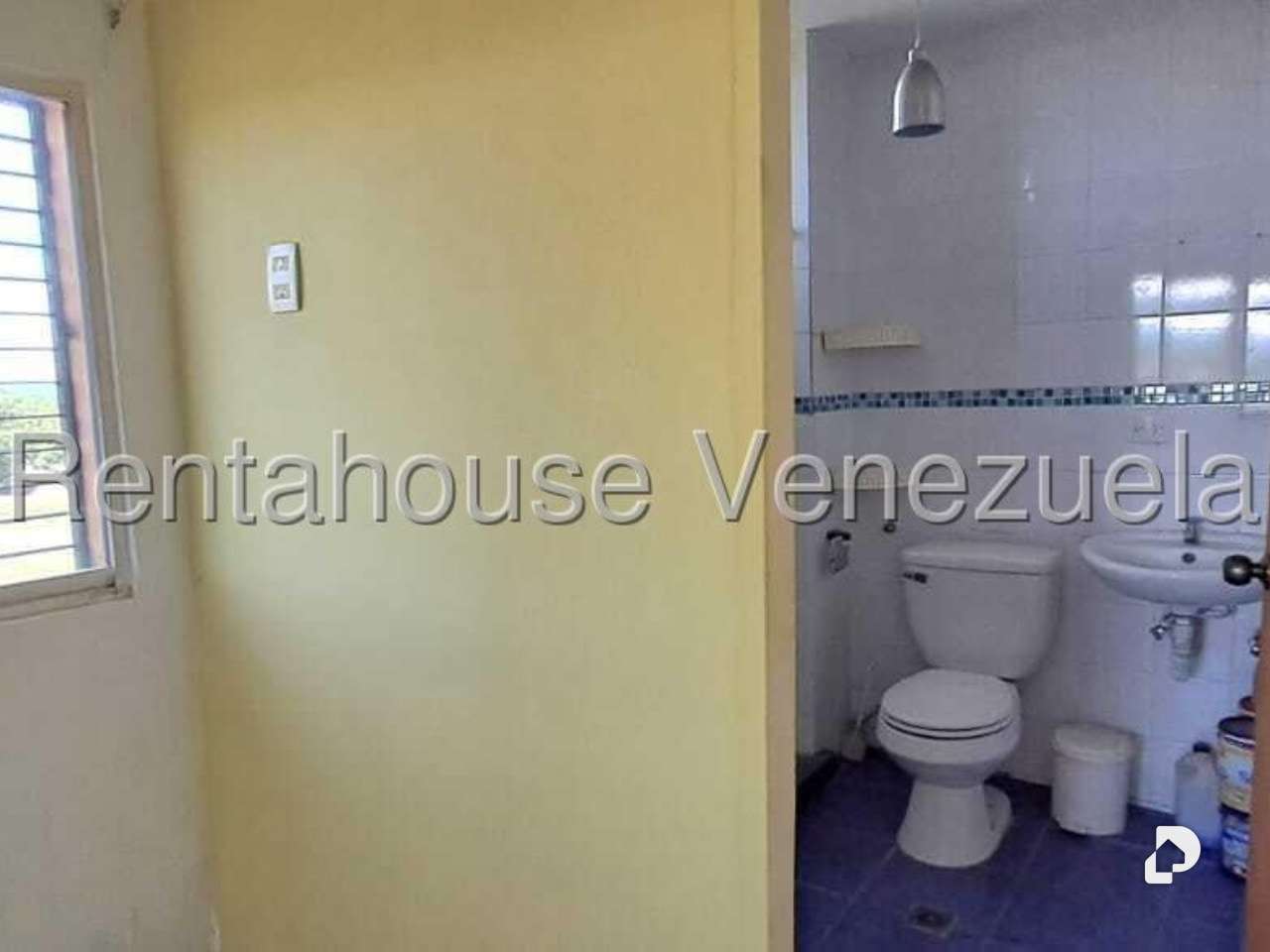 Apartamento en Paraparal, Los Guayos – 15