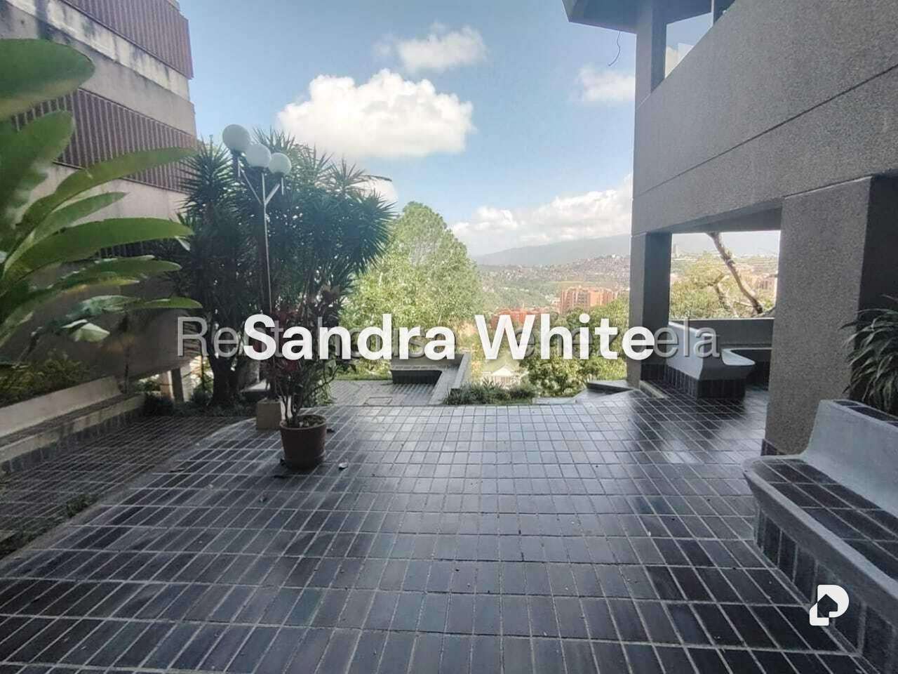 Apartamento en La Tahona. 27-3898, Caracas – 3