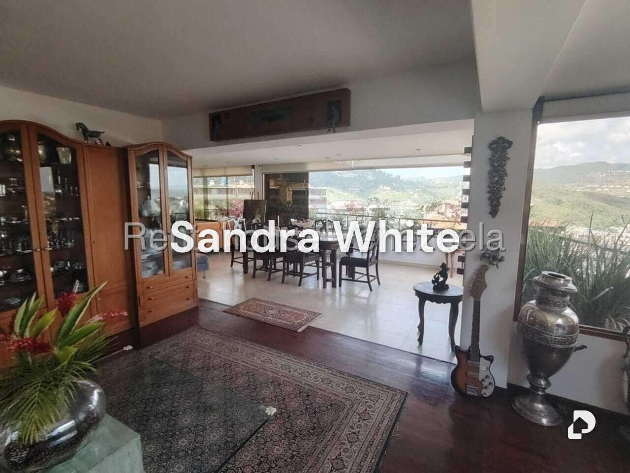 Apartamento en La Tahona. 27-3898, Caracas – 9